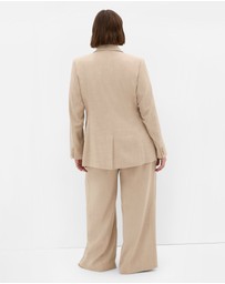 City Chic - Blakely Blazer - latte