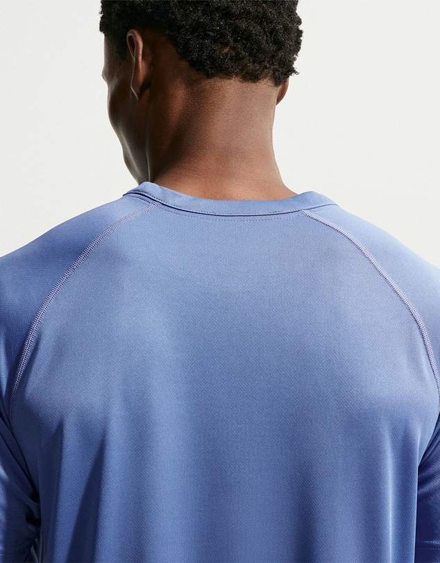 Nike - Hyverse Dri-FIT UV Training T-Shirt