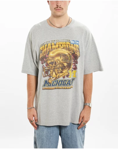 Vintage by The Real Deal - Pre Loved - 1997 NCAA University of Michigan Wolverines Tee