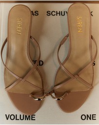Siren - Xane Kitten Heel Thongs