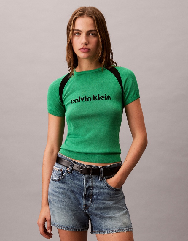 Calvin Klein Jeans - Contrast Logo Graphic Slim T-Shirt