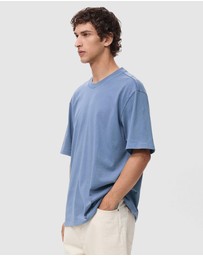 M.N.G - Greek T-Shirt