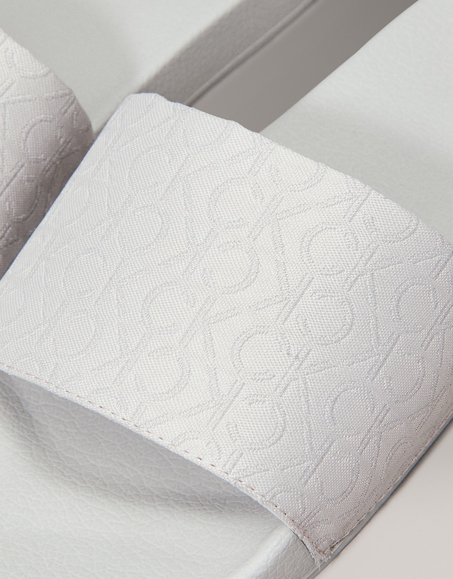 Calvin Klein - Logo Jacquard Slides