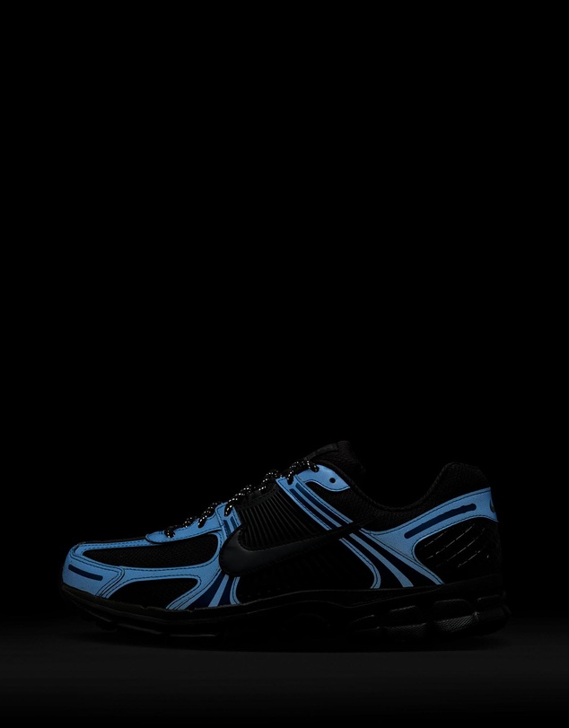 Nike - Zoom Vomero 5 SE - Men's