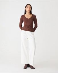 Forcast - Isla V-Neck Bamboo Top