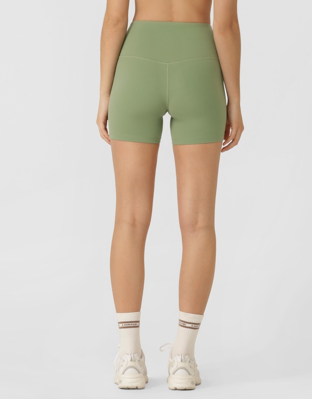Lorna Jane - Lotus No Chafe Phone Pocket 12cm Bike Shorts