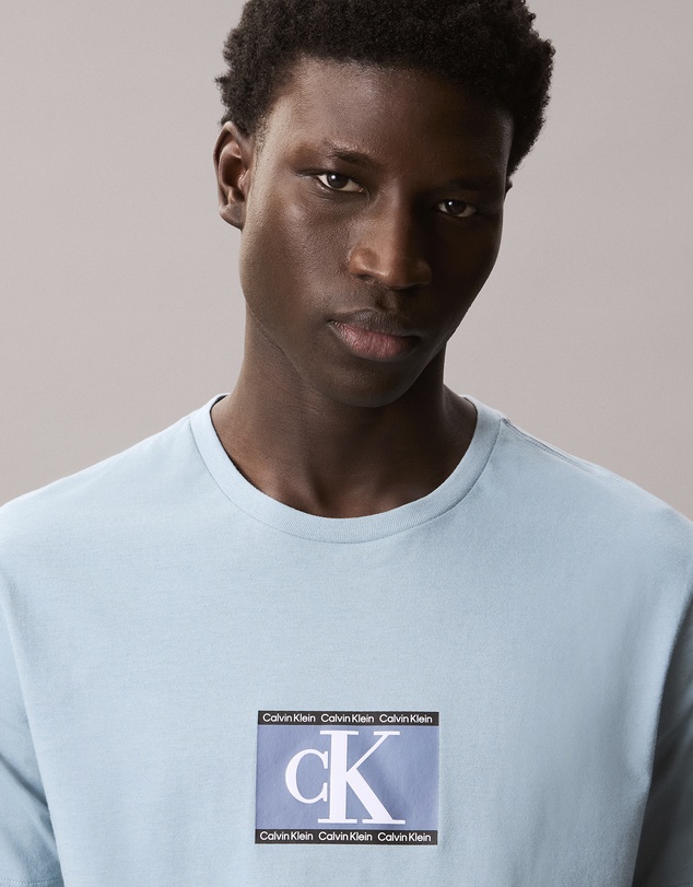 Calvin Klein - Logo Graphic Tee