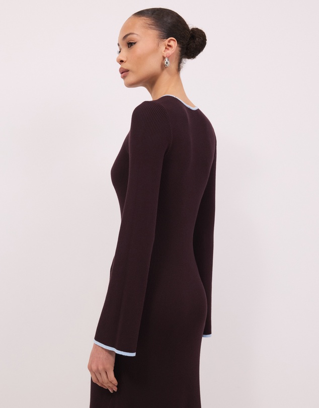 Calli - Lari Crew Neck Knit Maxi Dress