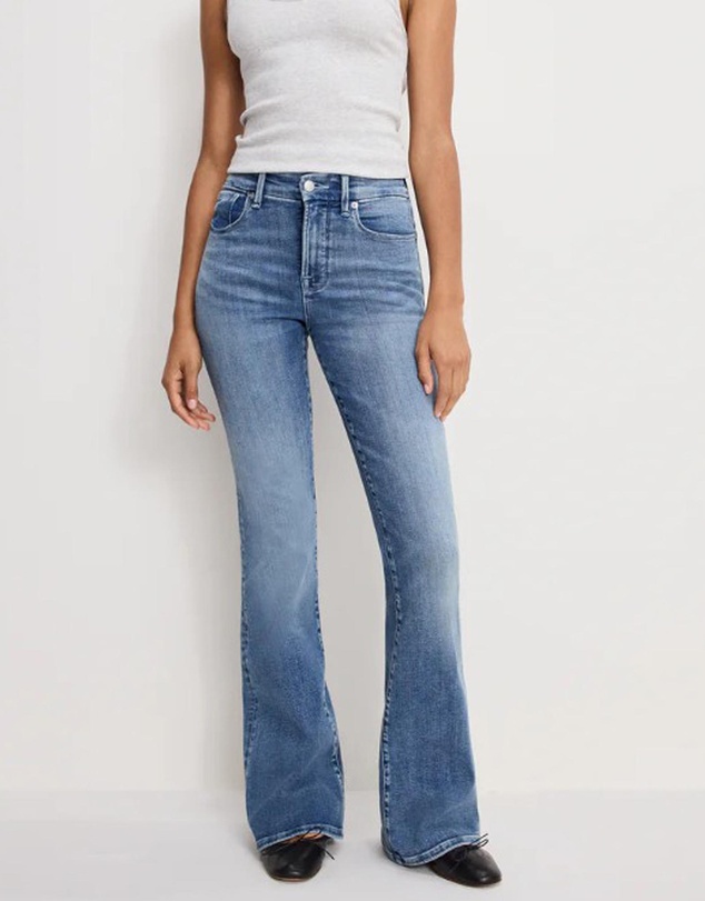 Good American - Good Legs Flare Jeans