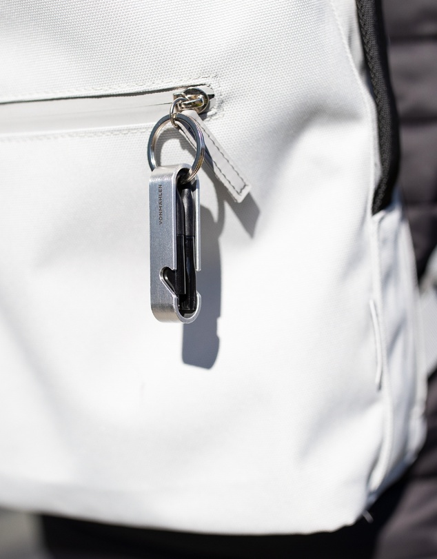 Vonmahlen - HIGH SIX - All In One Compact Keychain Universal Charging Cable