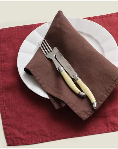 Carlotta + Gee - 100% Linen Placemat Set