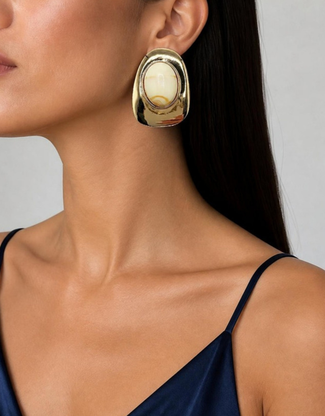 Izoa - Isadora Statement Stud Earrings Cream
