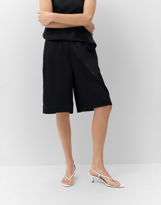 UNISON - Satin Pull On Short