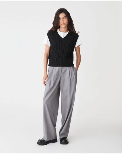 Forcast - Poppy Sleeveless Cable Knit