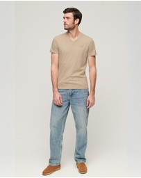 Superdry - Essential Logo Embroidered Vee Tee