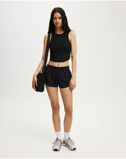 Cotton On Body Active - Active Curve Hem Short