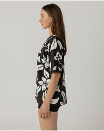 Pinky & Kamal - Hawaii Print Jersey