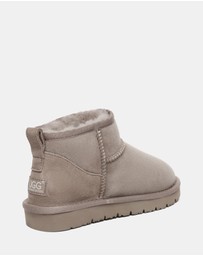 EVERAU - Australian Shepherd Ugg Jade Cow Suede Upper UGG Boots