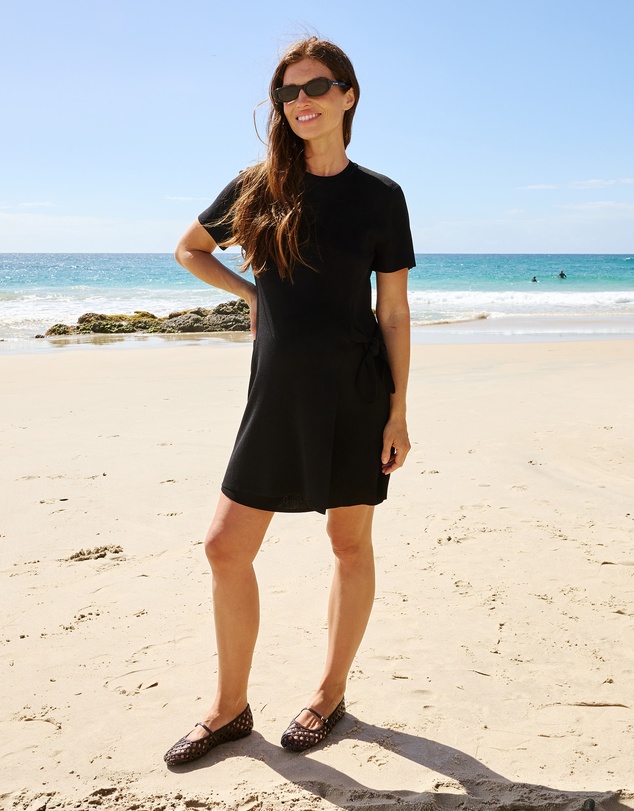 Soon Maternity - Crepe Knit Tie Dress