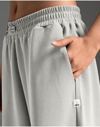 2XU - Wonderluxe Sand Washed Wide Leg Pants