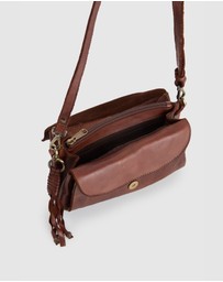 Evity - Ari Leather Flap Crossbody Bag