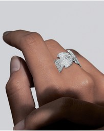 Karen Walker - Oak Leaf Ring