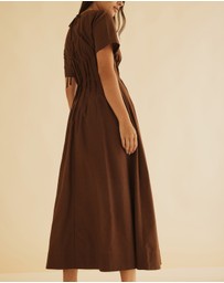 Atmos&Here - Maya Pleat Maxi Dress