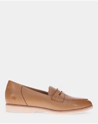 Mia Vita - Remi Casual Slip-On - Fawn