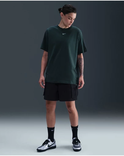 Nike - Sportswear Essential T-Shirt