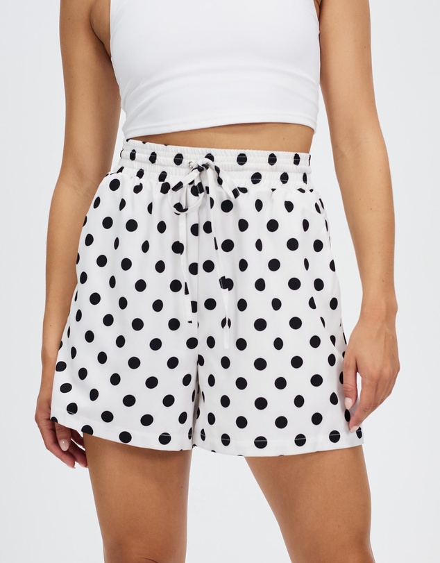 Honey and Beau - Unchain Shorts