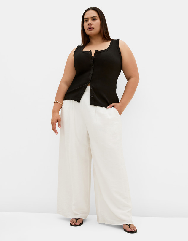 City Chic - Plus size Tara Button Through Tank - black