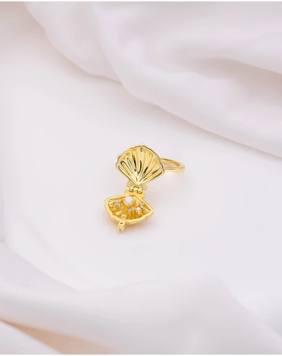 Wanderlust + Co - Sundaze Shell Gold Locket Ring