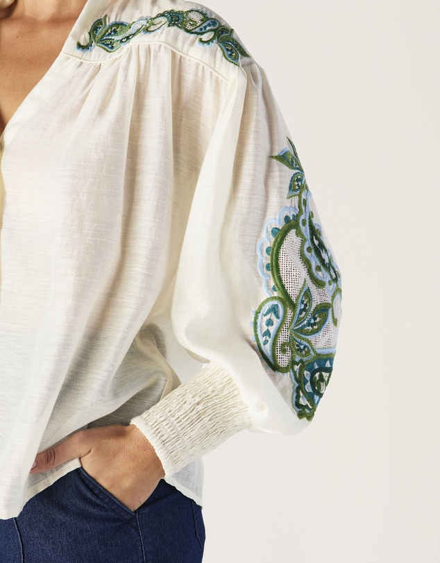 MOS The Label - Porto Embroidery Blouse