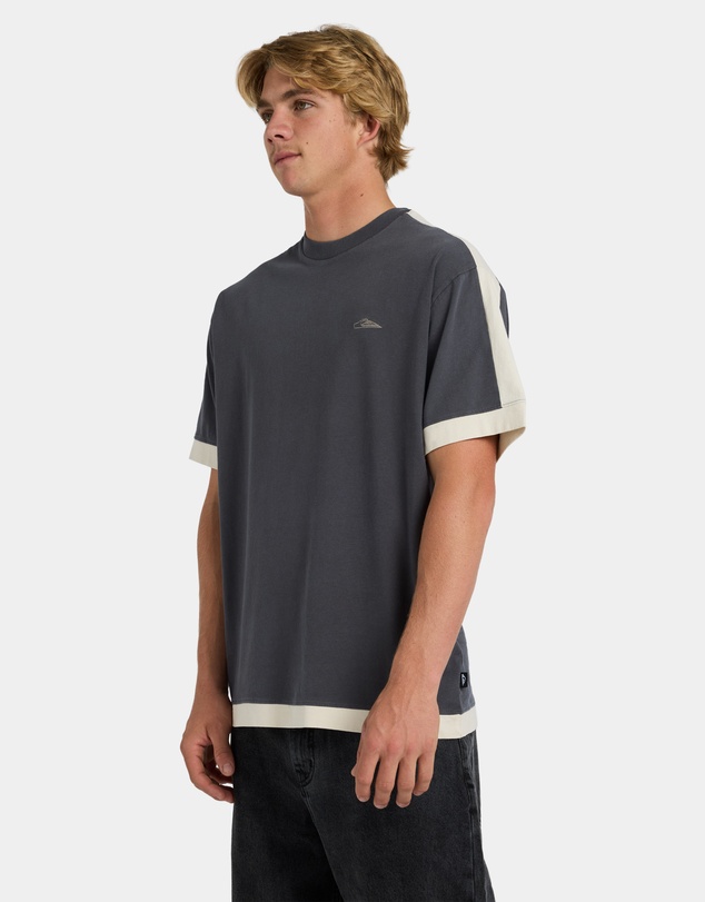 Quiksilver - Mens Av-2 T-Shirt