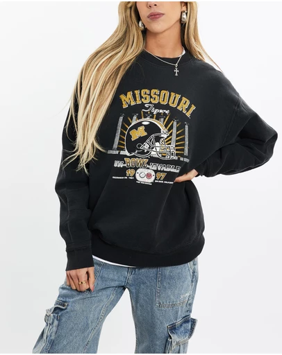 Vintage by The Real Deal - Pre Loved - Vintage 1997 NCAA Missouri Tigers Sweatshirt