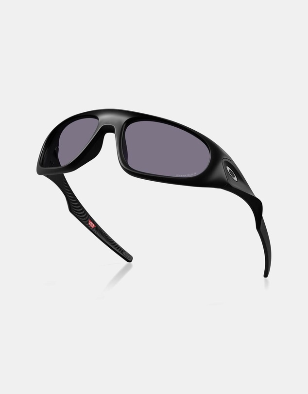 Oakley - Neoforma