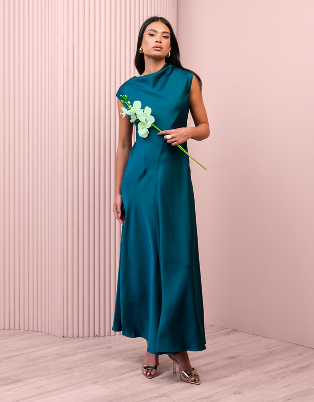 Azzurielle - Peyton Asymmetrical Neck Dress