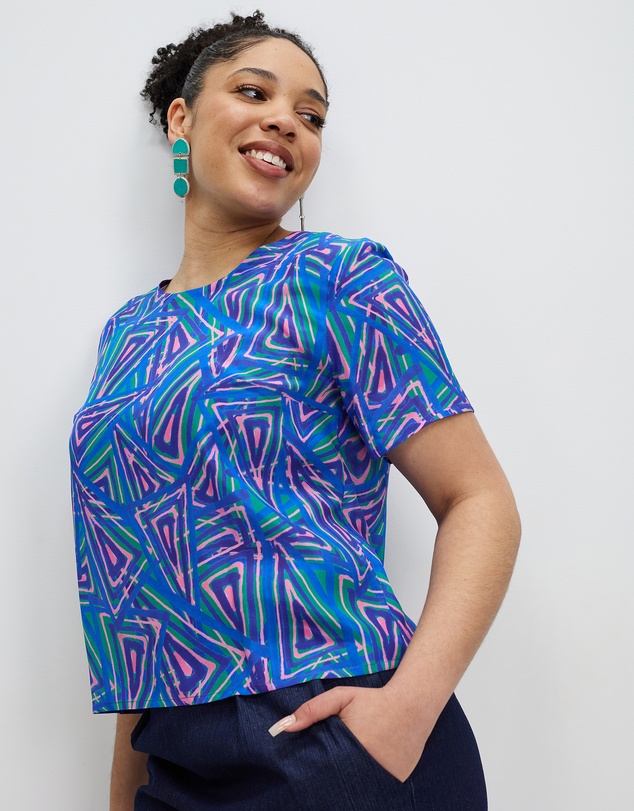 The Social Outfit - Fariba's Triangles Silk Tee