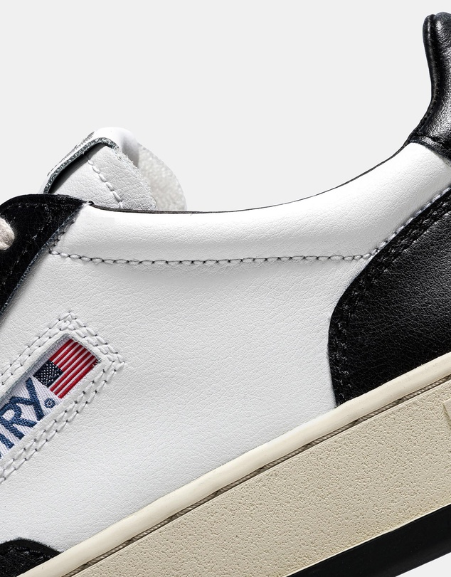 Autry - Medalist Low Sneakers - Men's