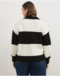 Atmos&Here Curvy - Lexi Knit Pullover