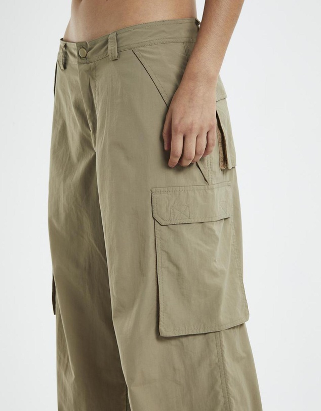 Insight - Mirabel Low Tech Cargo Pants