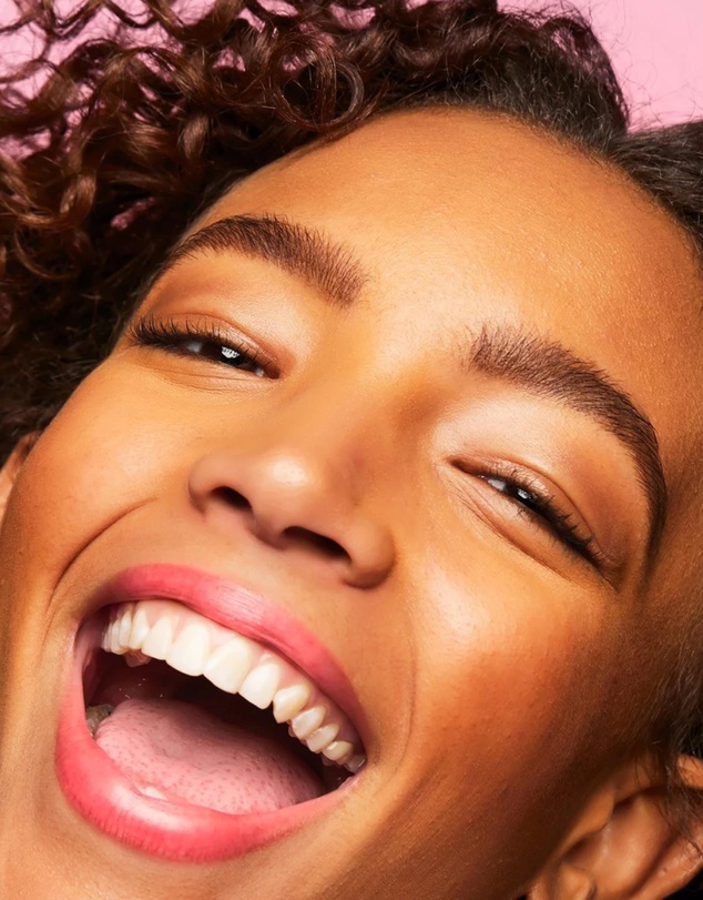 Benefit Cosmetics - Fluffin’ Festive Brows