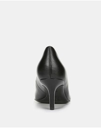 Naturalizer - Everly Kitten Heel - Black