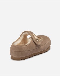Ozwear Connection Uggs - Ugg Mary Jane Emb Logo