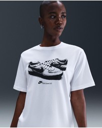 Nike - Sportswear Loose T-Shirt