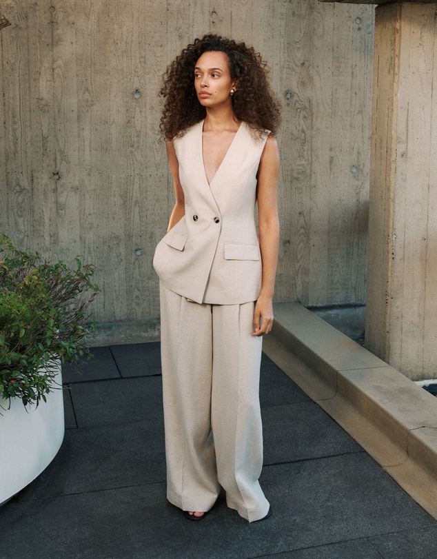 Trenery - Linen Blend Double Pleat Pant in Stone