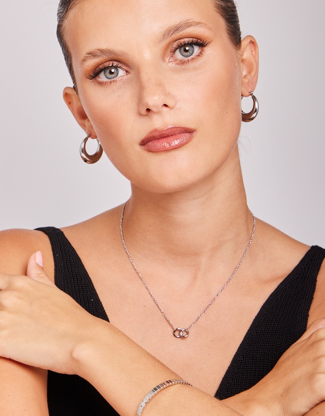 Zoe Olivia - Waterproof Interlocking Circles Necklace