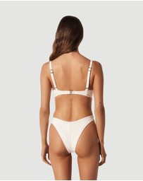 Form and Fold - The Triangle Underwire D-G Top