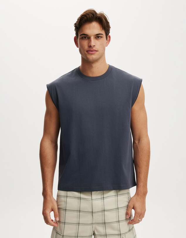 Cotton On - Cropped Fit Muscle