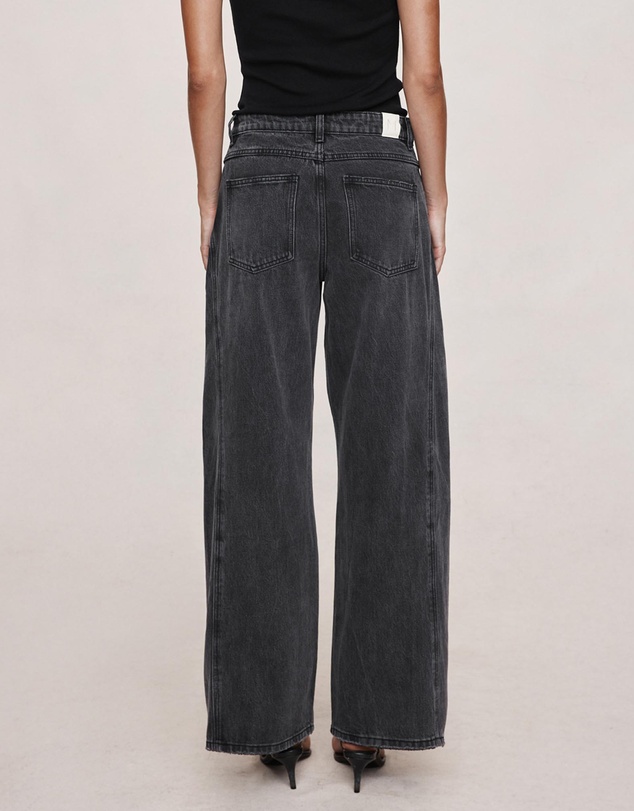 Marle - Cross Stitch Barrel Jeans